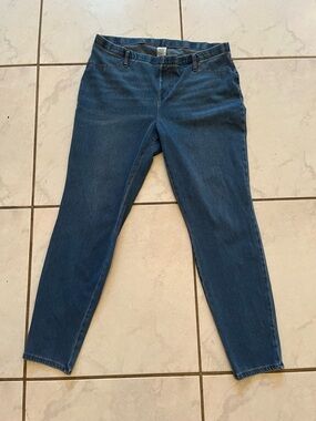 Time and Tru Women's Skinny Jeans in Dark Blue Wash